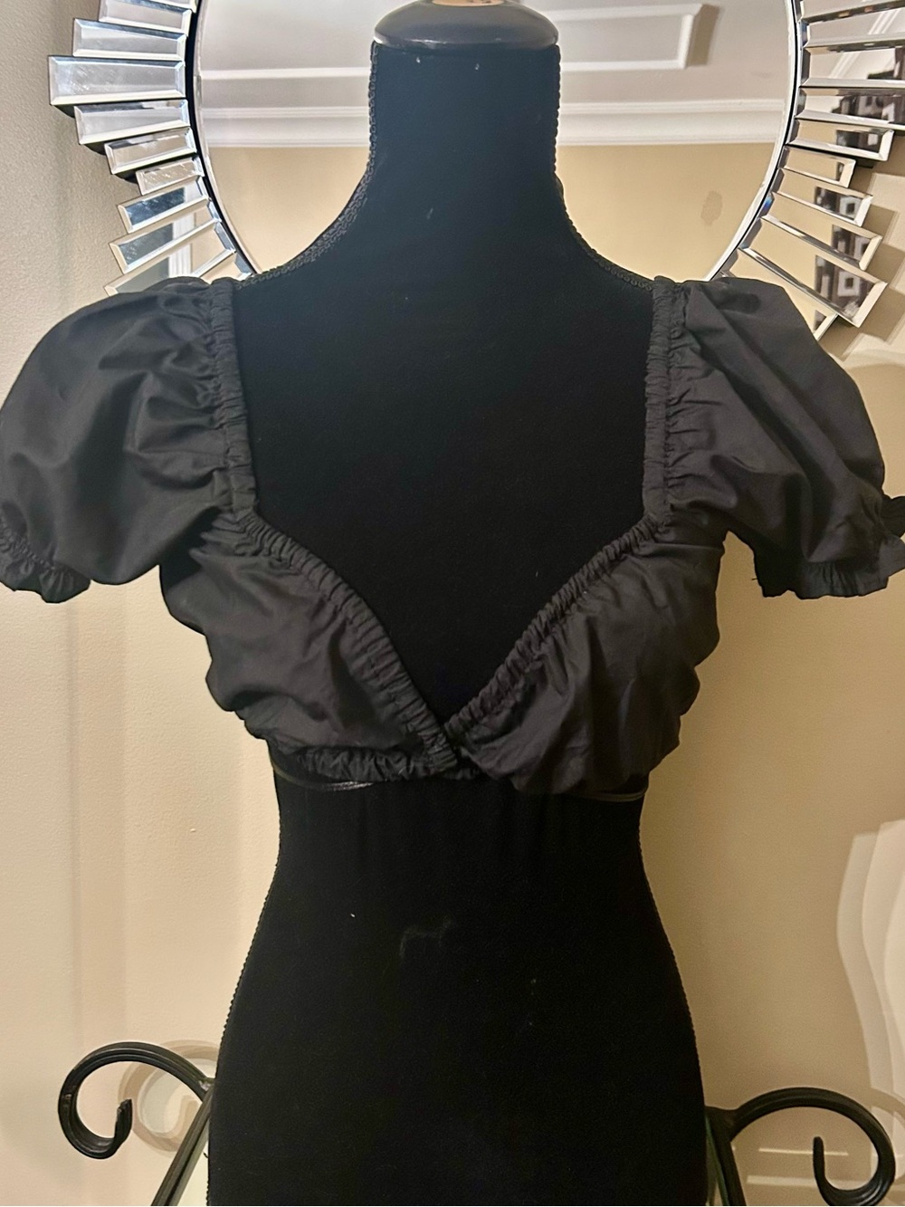 Black Puff Sleeve Crop Top - Women's